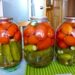 Консервированные огурцы с помидорами ассорти