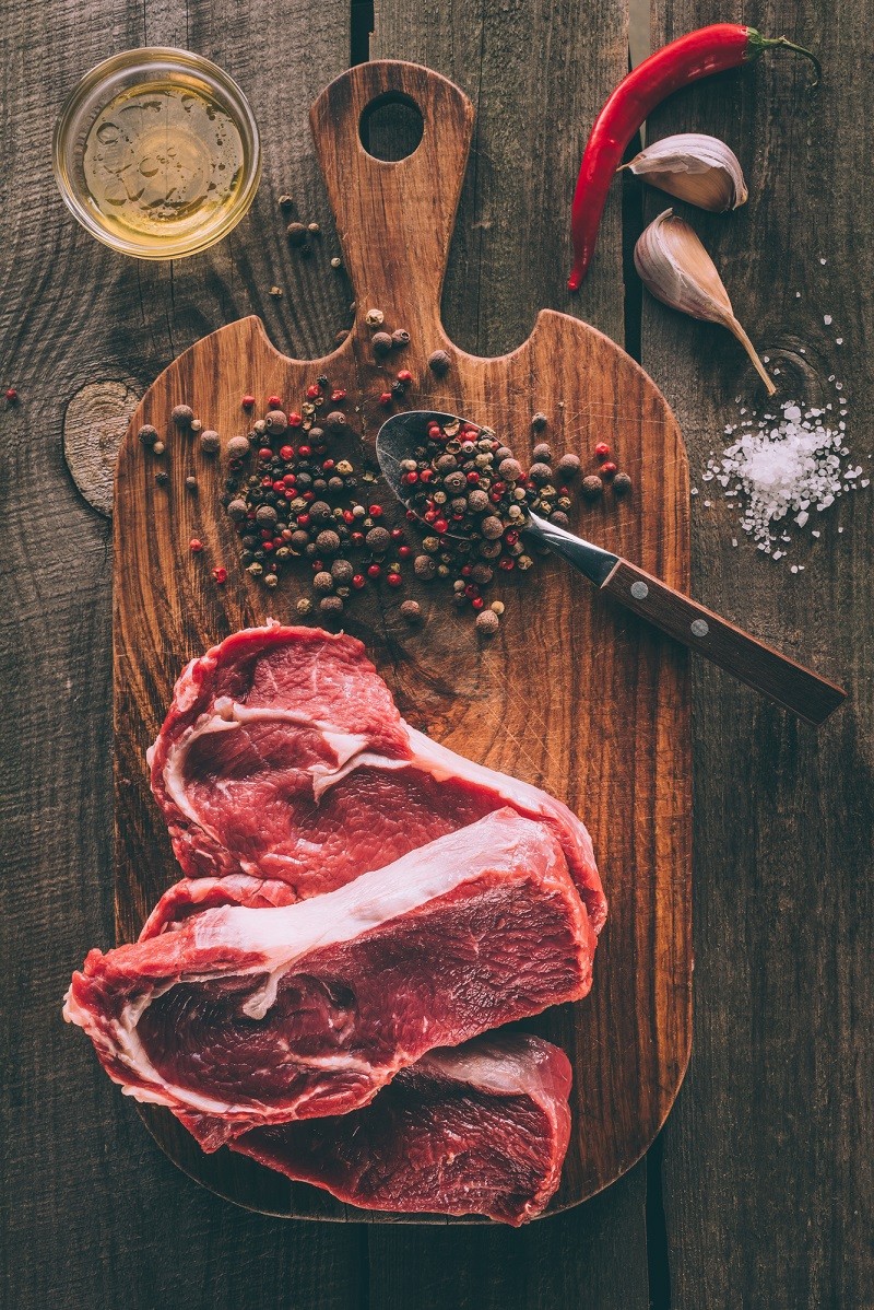 Мясо и черный перец