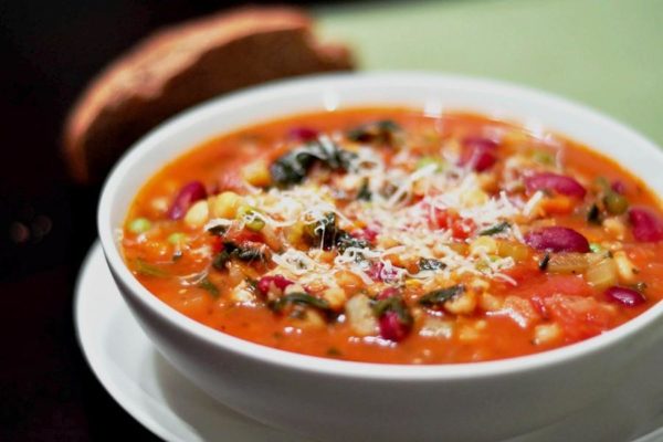 Овощной суп родом из Италии